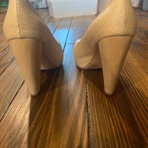 Loeffler Randall pumps